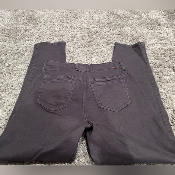 BKE Parker Stretch Cuffed Pants - Picture 13 of 16